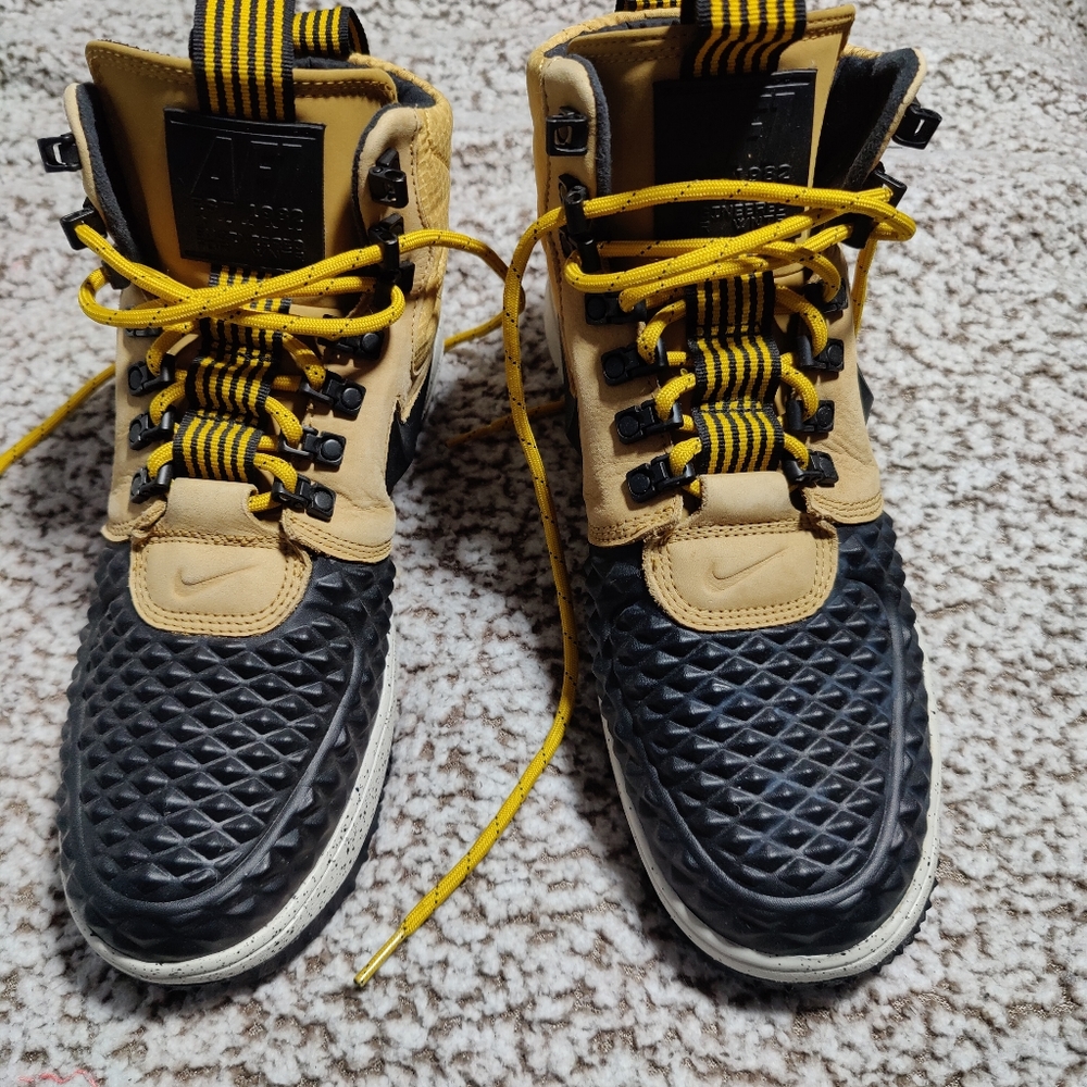 Air Force 1 winter sneaker